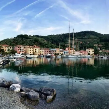 Casa vacanze Your In Le Grazie